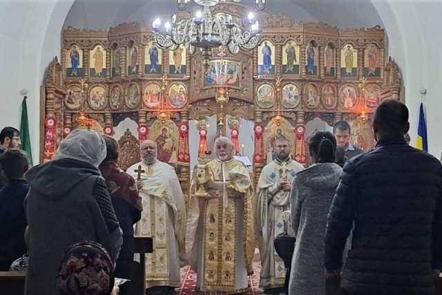 Bari, in piazza Garibaldi c'� la Santissima Trinit�: la chiesa che accoglie i rumeni ortodossi
